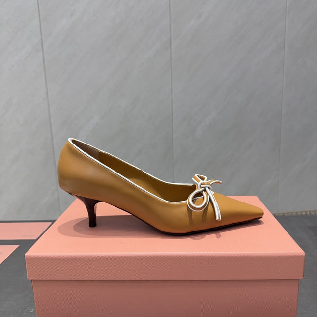 MIUMIU 26S POINTED TOE PUMPS 55MM IN CARAMEL BROWN CALFSKIN WITH BOW
