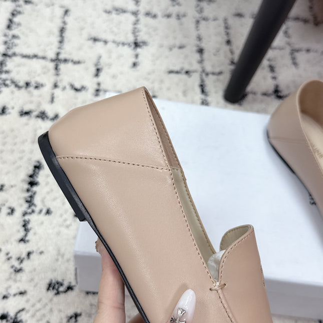 CELINE 26S AURA TRIOMPHE LOAFERS IN BEIGE LAMBSKIN