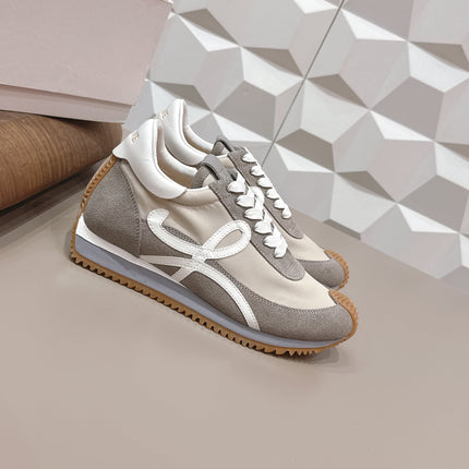 LOEWE 26S FLOW RUNNER SNEAKER IN DARK GRAY SUEDE AND WHITE CALFSKIN