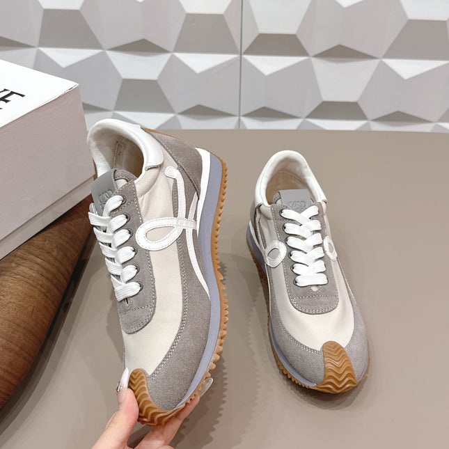 LOEWE 26S FLOW RUNNER SNEAKER IN DARK GRAY SUEDE AND WHITE CALFSKIN