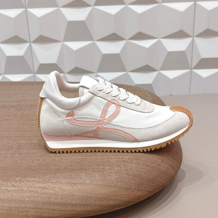 LOEWE 26S FLOW RUNNER SNEAKER IN LIGHT GRAY SUEDE AND WHITE CALFSKIN