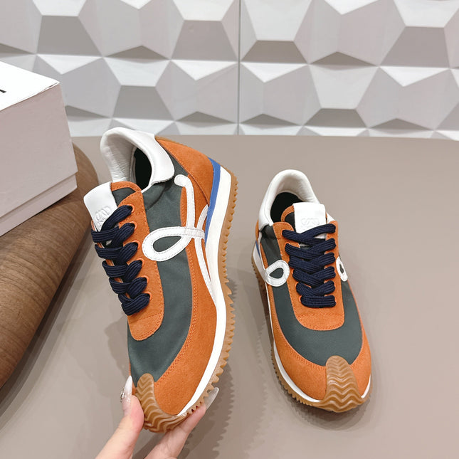 LOEWE 26S FLOW RUNNER SNEAKER IN RUST BROWN SUEDE AND WHITE CALFSKIN