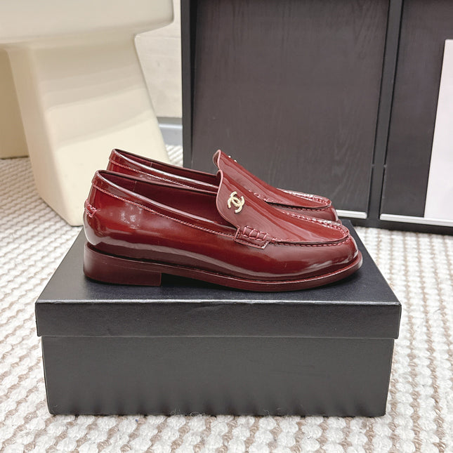 CHANEL 26S LOAFERS IN DARK RED GLOSSY CALFSKIN