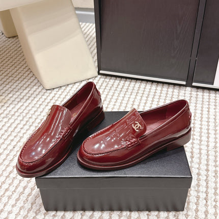 CHANEL 26S LOAFERS IN DARK RED GLOSSY CALFSKIN
