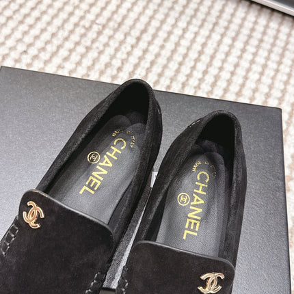 CHANEL 26S LOAFERS IN BLACK SUEDE