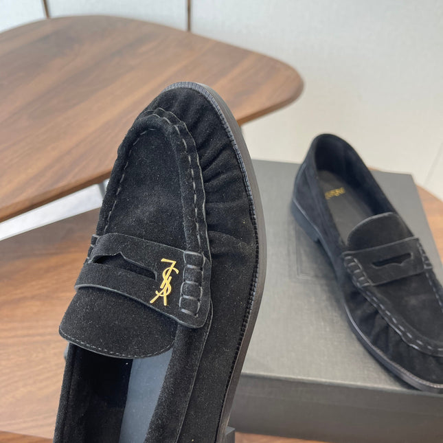 YSL 26S LOAFER IN BLACK SUEDE