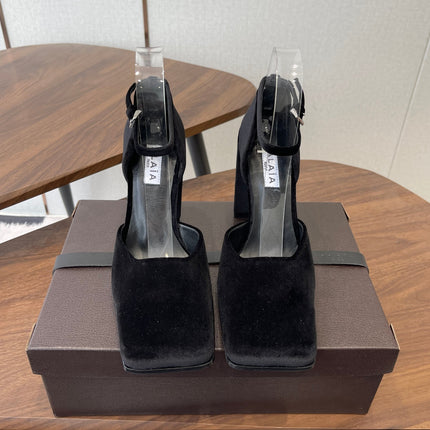 ALAIA 26S SQUARE-TOE HIGH HEELS 95 MM IN BLACK SUEDE