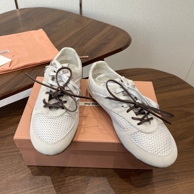 MIUMIU 26S SNEAKERS IN WHITE MESH AND SUEDE