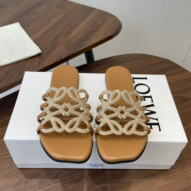 LOEWE 26S FLAT SANDALS IN CAMEL BROWN CALFSKIN WITH CRYSTALS