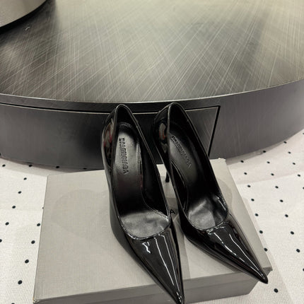 AVENUE 105MM PUMP IN BLACK PATENT CALFSKIN