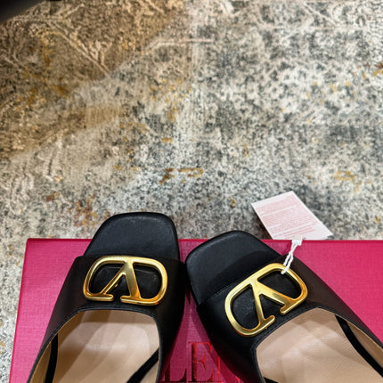 VALENTINO 26S HIGH HEEL SANDALS 105 MM IN BLACK CALFSKIN