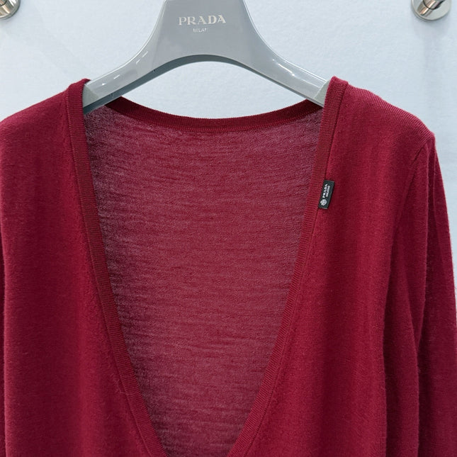 PRADA 26S V-NECK SWEATER 815