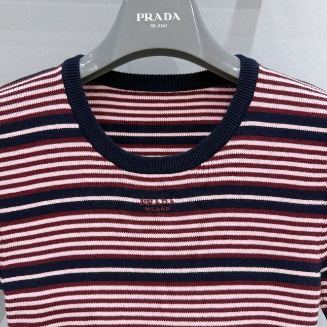 PRADA 26S SHORT-SLEEVED SWEATER STYLE 821