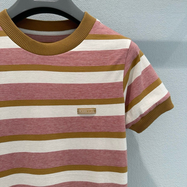PRADA 26S SHORT SLEEVED T-SHIRT 750
