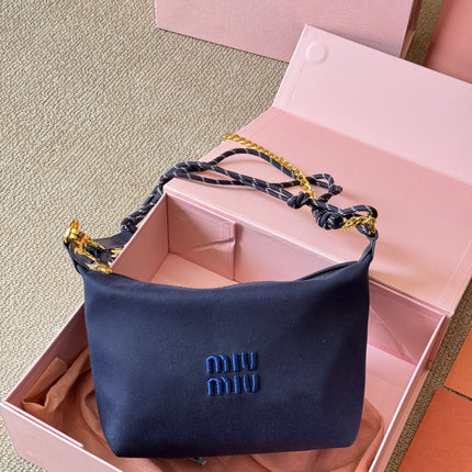 CHAIN SHOULDER BAG 19 IN NAVY BLUE FABRIC GOLD HARDWARE