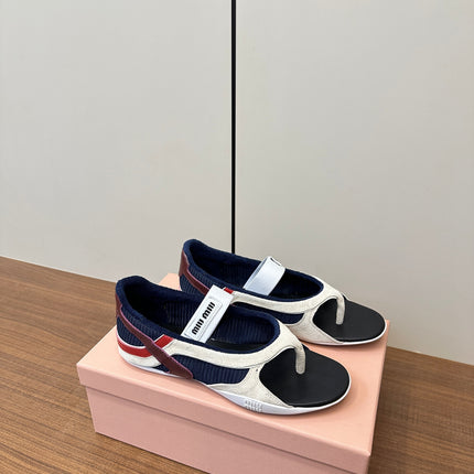 THONG SANDALS IN WHITE SUEDE MIX NAVY TECH FABRIC