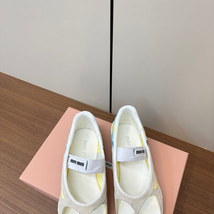 THONG SANDALS IN BEIGE SUEDE MIX YELLOW TECH FABRIC