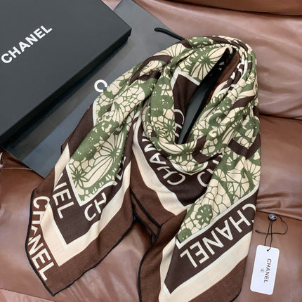 CHANEL 25S SCARF 135 CM IN CASHMERE AND SILK 943318