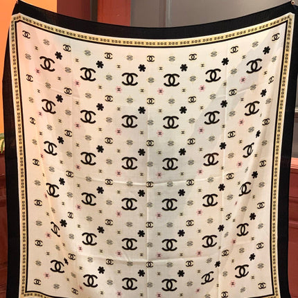 CHANEL 25S SCARF 140 CM IN CASHMERE AND SILK 943339