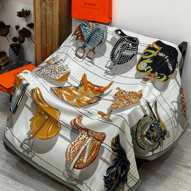 HERMES 25S SCARF 140 IN SILK CASHMERE 989484