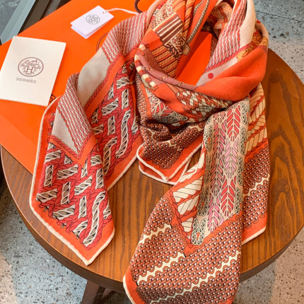 HERMES 25S SCARF 140 IN SILK 989535
