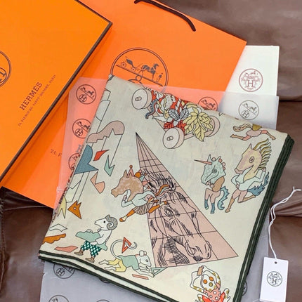 HERMES 26S SCARF 135 IN CASHMERE AND SILK 304248