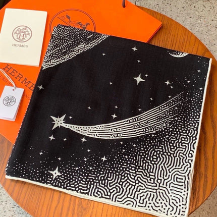 HERMES 26S SCARF 140 IN CASHMERE AND SILK 304681