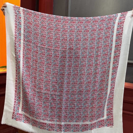 CHANEL 26S SCARF 200 IN CASHMERE AND SILK 306089