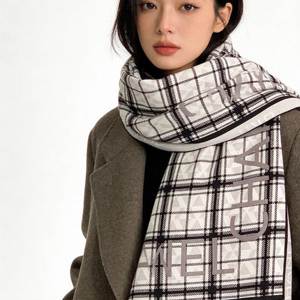 CHANEL 26S SCARF 135 IN CASHMERE AND SILK 309901