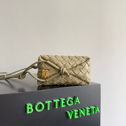 MINI LOOP CAMERA BAG 22 IN BEIGE CALFSKIN