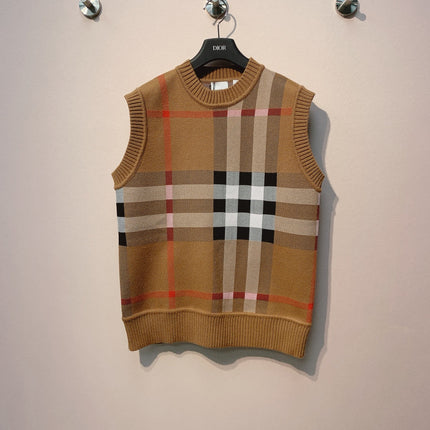 BURBERRY 25S KNIT VEST 295
