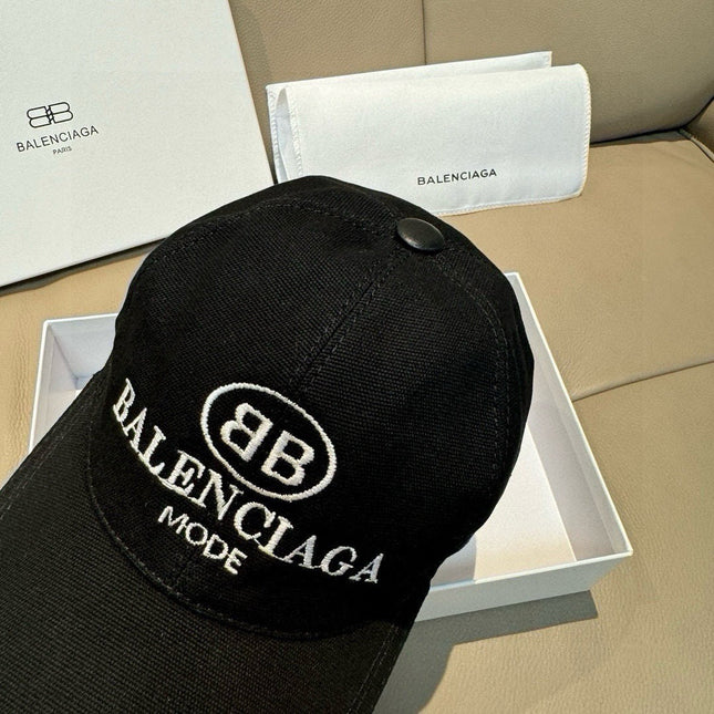 BALENCIAGA 26S BASEBALL CAP STYLE 32