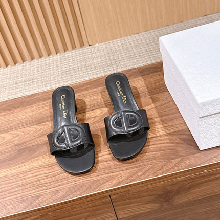 DIOR 26S LOW HEEL SLIDE SANDALS IN BLACK CALFSKIN PEARL GOLD BUCKLE