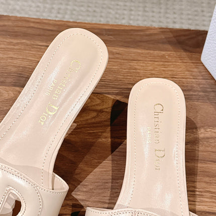 DIOR 26S LOW HEEL SLIDE SANDALS IN BEIGE CALFSKIN PEARL GOLD BUCKLE
