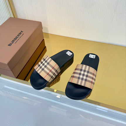 BURBERRY 26S SLIDES SANDAL IN BLACK BEIGE CALFSKIN