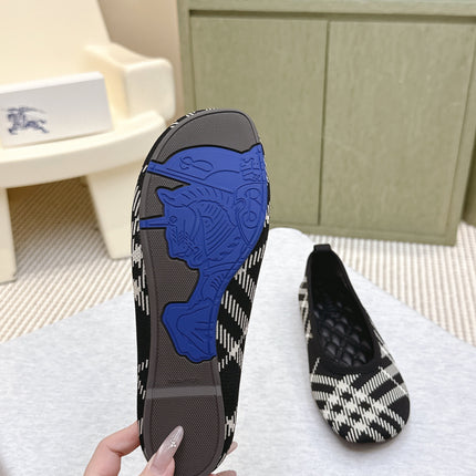 BURBERRY 26S BALLET FLATS IN BLACK AND WHITE KNIT STYLE 2