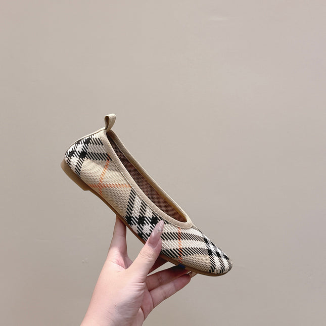 BURBERRY 26S BALLET FLATS IN BEIGE AND BLACK KNIT STYLE 1