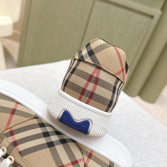 BURBERRY 26S PLAID TERRACE SNEAKERS IN LIGHT BROWN CANVAS