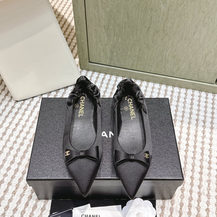 CHANEL 25S MARY JANE BALLET FLATS IN BLACK SILK SATIN