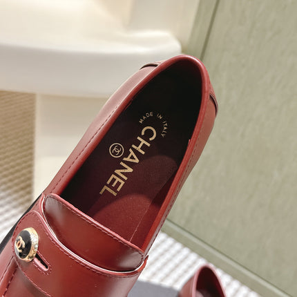 CHANEL 25S GODDESS FLAT LOAFERS IN DARK RED CALFSKIN GOLD HARDWARE
