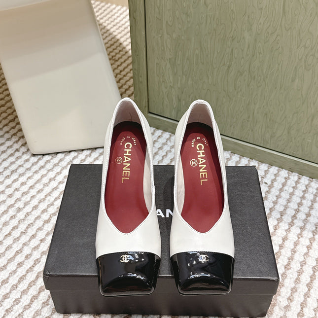 CHANEL 25S SQUARE-TOE HIGH HEELS 90MM IN WHITE AND BLACK CALFSKIN