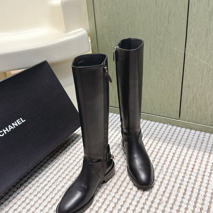 CHANEL 25S MID-CALF BOOTS IN BLACK CALFSKIN WITH ROUND TOE AND ZIPPER