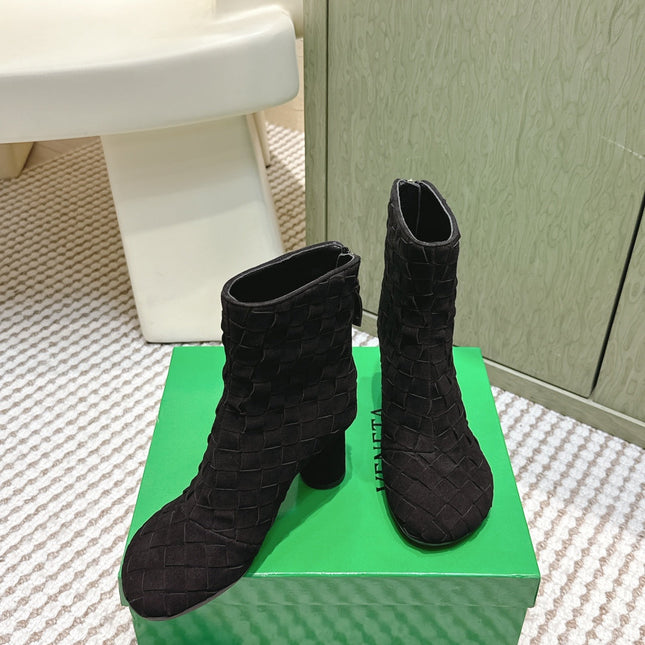 BOTTEGA VENETA 26S INTRECCIATO BOOTS 70 MM IN BLACK SUEDE