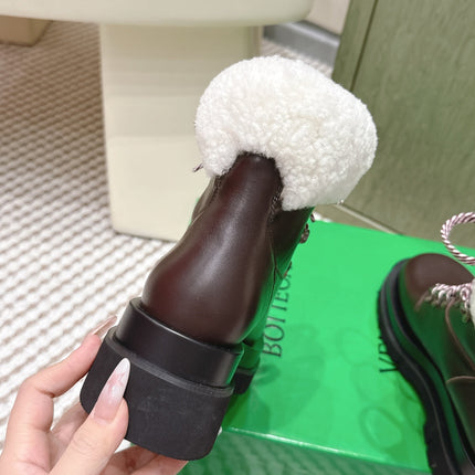 BV SHEARLING ANKLE BOOTS IN BROWN CALFSKIN