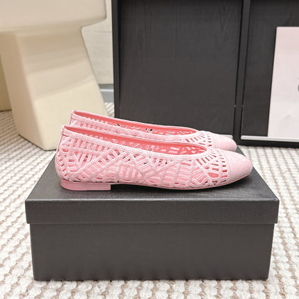 CHANEL 26S BALLET FLATS IN LIGHT PINK MESH AND FABRIC