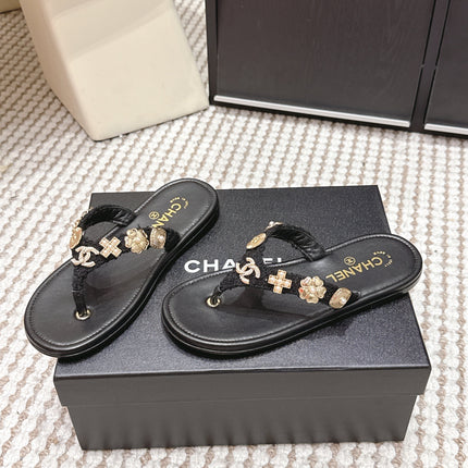 CHANEL 26S FLIP-FLOPS IN BLACK CALFSKIN