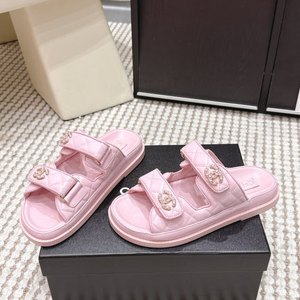 CHANEL 26S SANDALS IN LIGHT PINK CALFSKIN