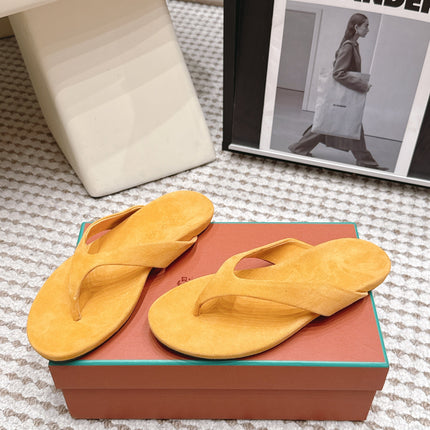 LP 26S THONG SANDALS IN GOLDEN YELLOW SUEDE