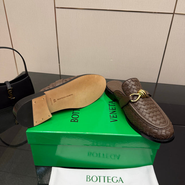 BOTTEGA VENETA 26S BACKLESS LOAFERS IN BROWN TECHNICAL WOVEN CALFSKIN