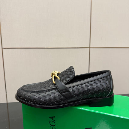 BOTTEGA VENETA 26S LOAFERS IN BLACK TECHNICAL WOVEN CALFSKIN STYLE 4